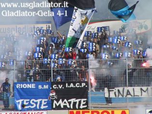 I tifosi del Gladiator nella stagione 2002-2003