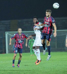 De Marco in azione contro il Taranto (Foto Scialla)