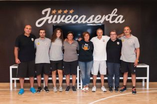 Russo-Posillipo-De Capua-Brignola-Musto-Farina-De Martino-Vitalone