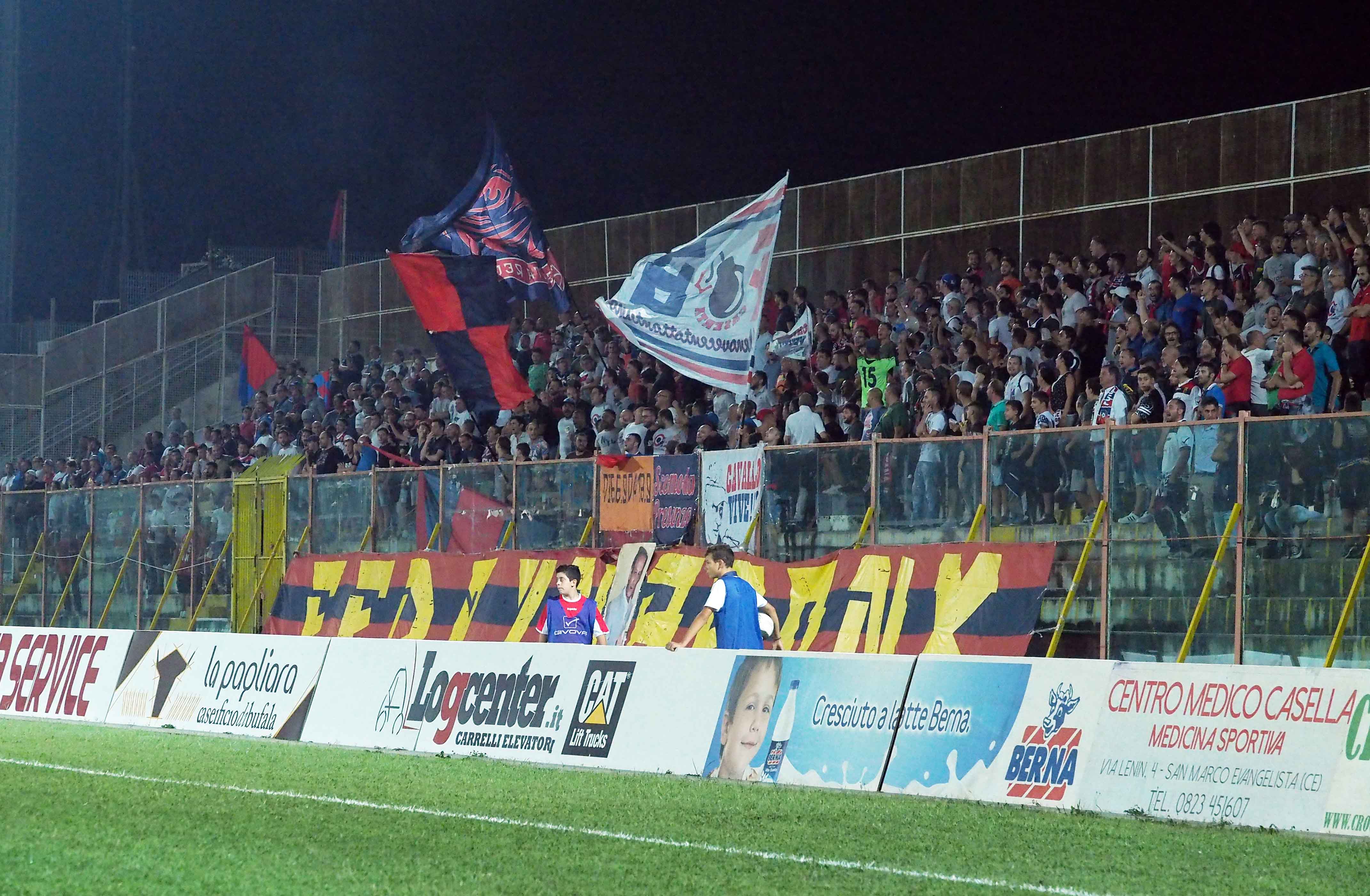Lecce-Casertana considerata a rischio: si va verso il divieto?