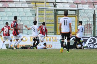 Il gol di Corado (Foto Fabrizio Pernice)