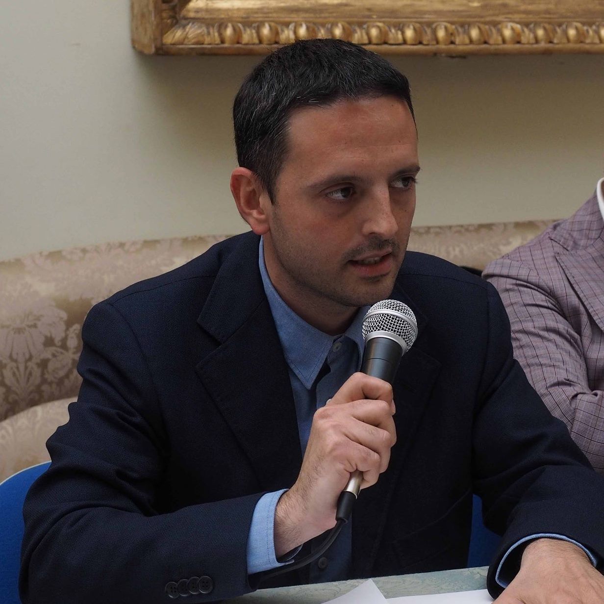 Cari editori la mia casertanità non è in vendita