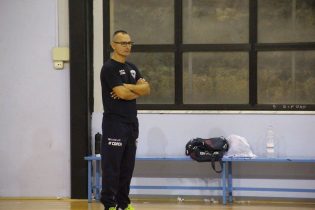 Coach Sergio Calabrese