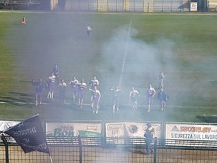 Il Casoria festeggia a fine gara