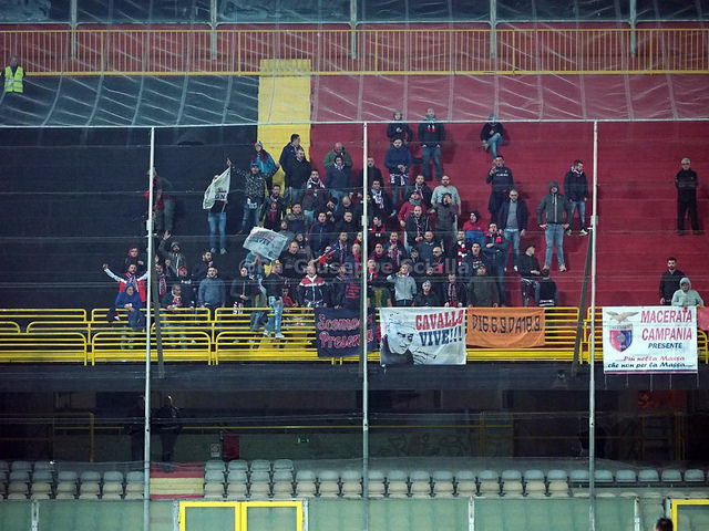 Spezzato l’incantesimo, la Casertana torna da Foggia con un punto e tante certezze: la fotogallery del match