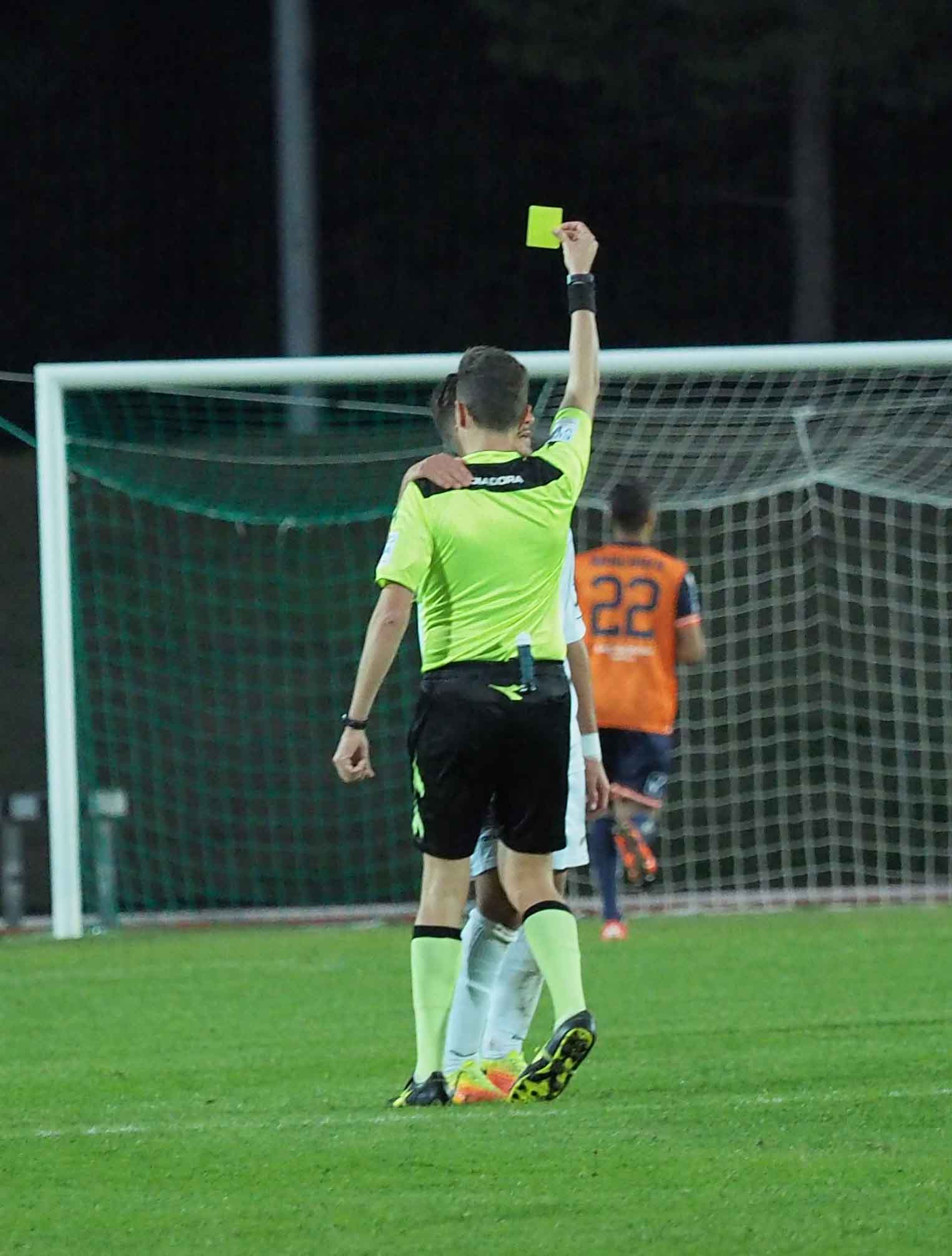 Le decisioni del giudice sportivo in Lega Pro: undici calciatori fermati, decimato il Catanzaro