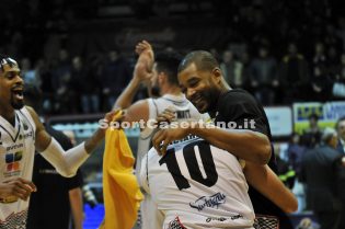 La Juve vince ancora al Palamaggiò (Foto Alida Filauro)