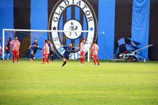 Tedesco esulta dopo il gol