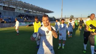 Fabio Longo con la maglia della Frattese