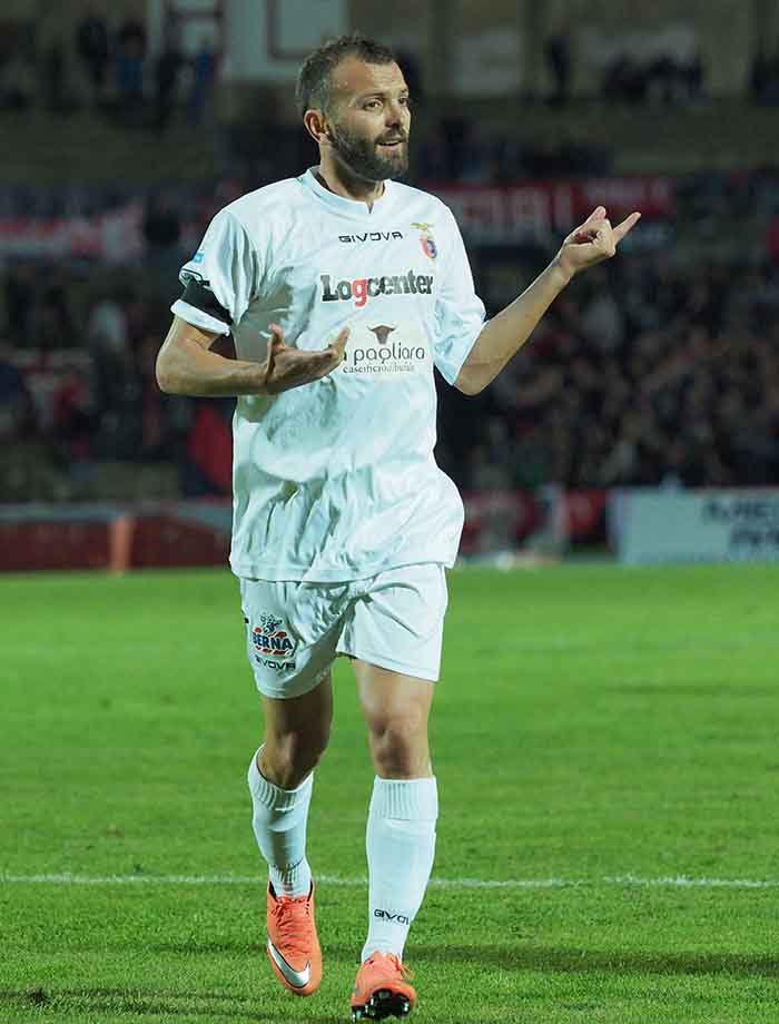 Lega Pro, in tre al comando: passo avanti per De Vena, Carlini e Reginaldo