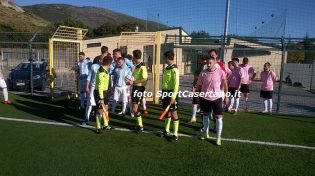 Vitulazio e Real Maceratese in campo (foto SportCasertano.it)