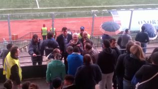 La maretta generatasi al momento dell'esultanza dei dirigenti neroazzurri in Tribuna Strino