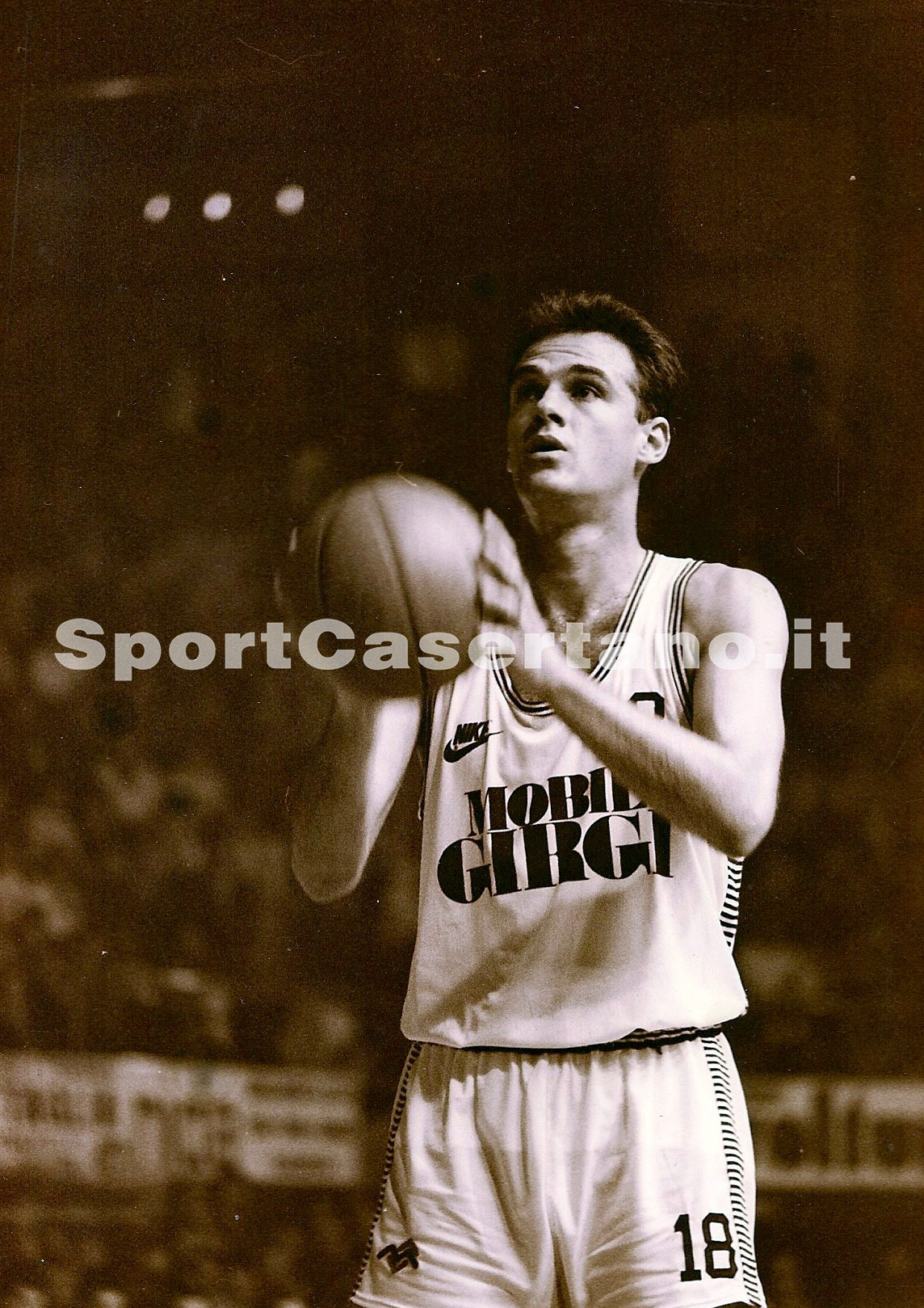 VIDEO – Caserta freme per l’Oscar day: un nostro piccolo omaggio alla ‘Mao Santa’