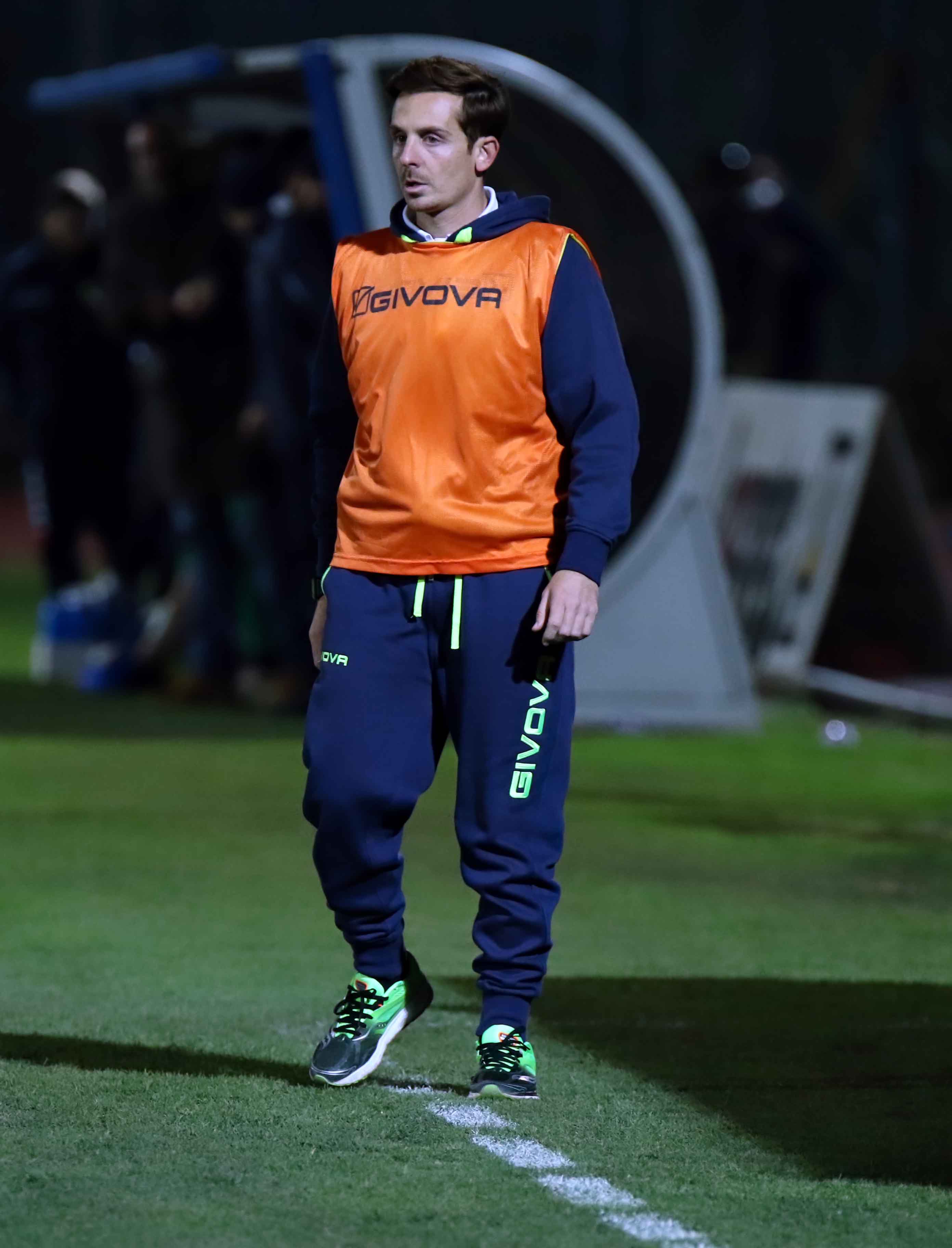 Tedesco chiede continuità: “Casertana ti chiedo un ultimo sforzo per battere il Monopoli e chiudere bene il 2016”