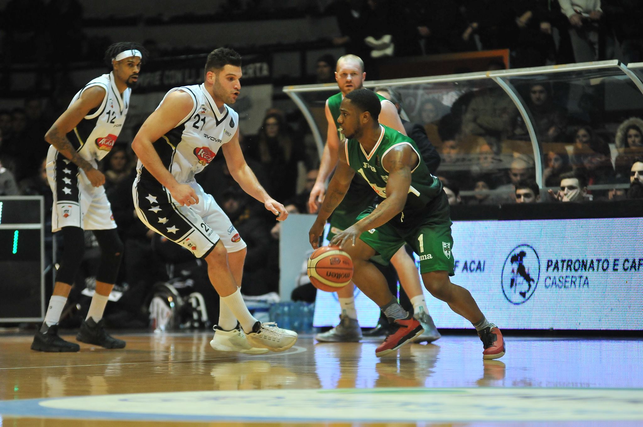 La Juve è in cadura libera, Avellino fa il colpo al Palamaggiò e inguaia i bianconeri