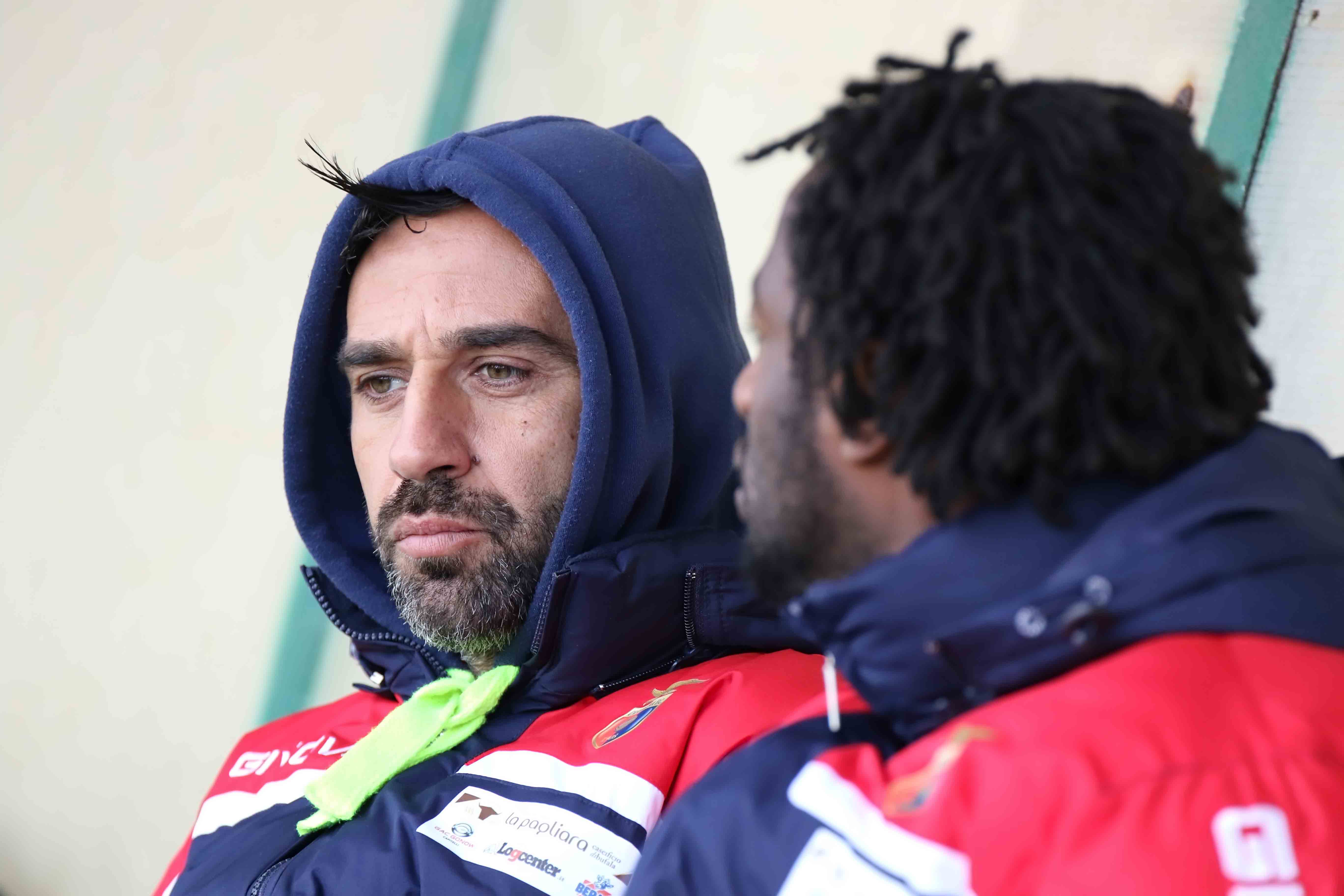 Casertana, per l’addio a Pezzella è solo questione di ore: il difensore ha scelto la nuova destinazione