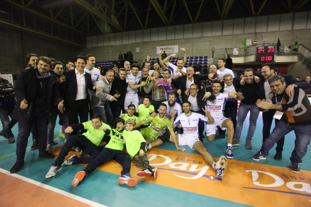 Ad Aversa si scrive la storia della pallavolo campana: la Sigma accede alla Poule Promozione per la Superlega