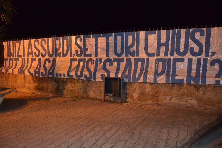 Casertana-Paganese per pochi intimi: la protesta dei tifosi ospiti