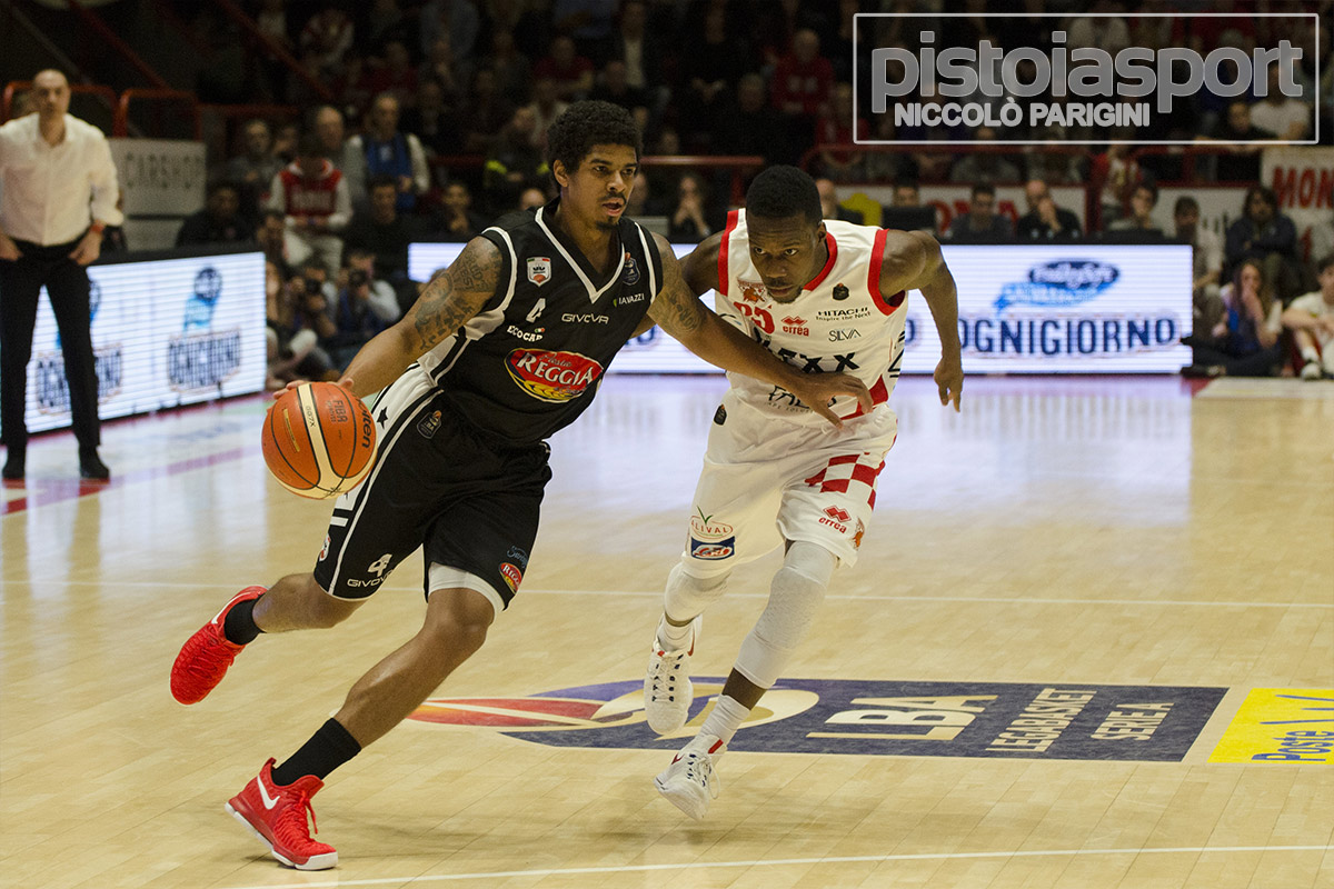 Esposito+Moore, la Juve affonda a Pistoia