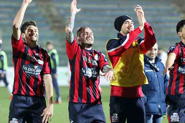 Casertana, un sabato da leoni al Pinto: la fotogallery del successo sul Lecce