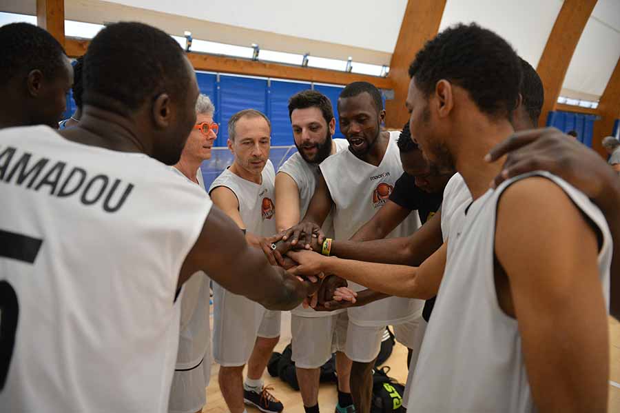 Stella del Sud, stasera il recupero con i Cales