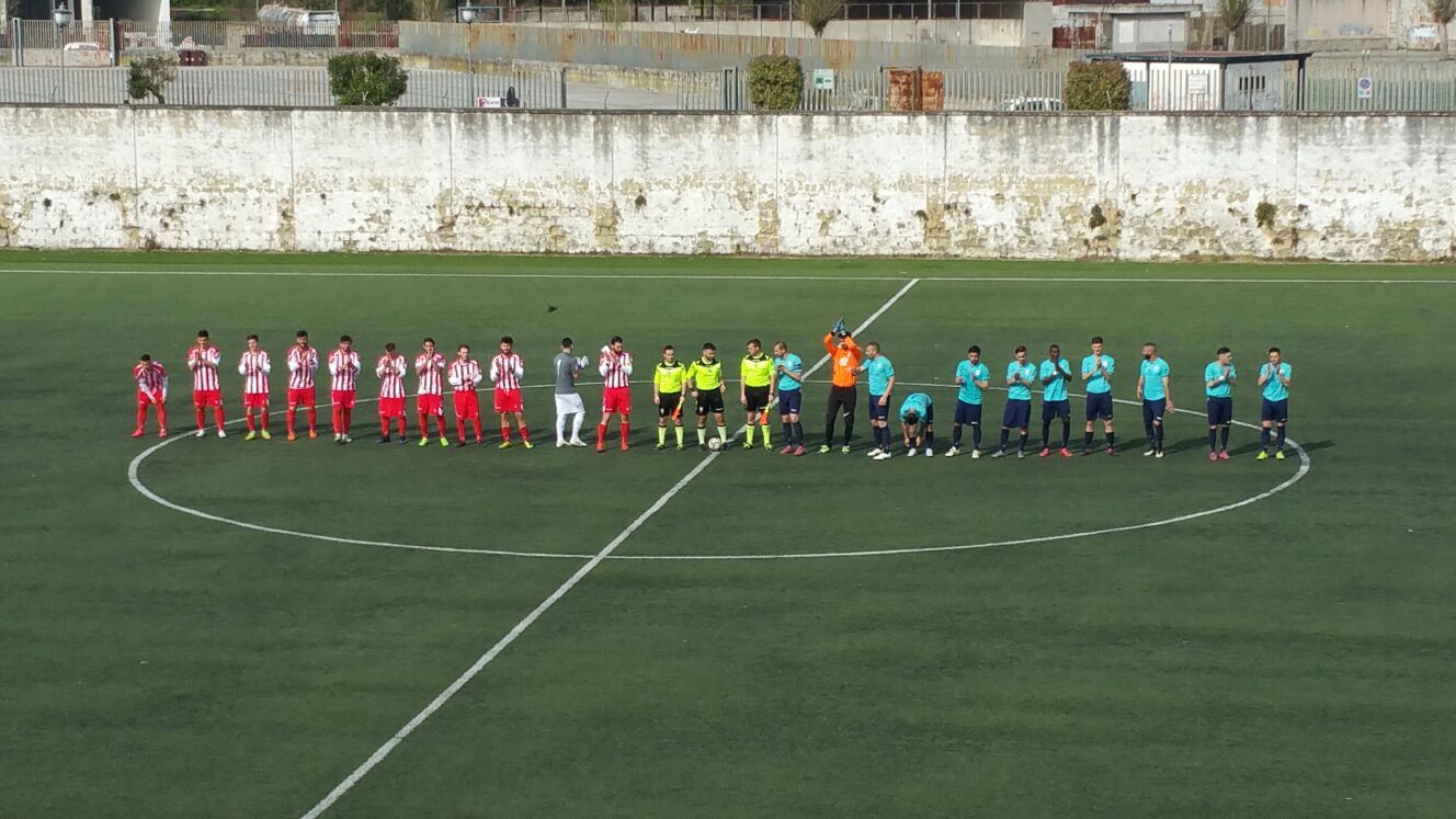 Le due squadre in campo