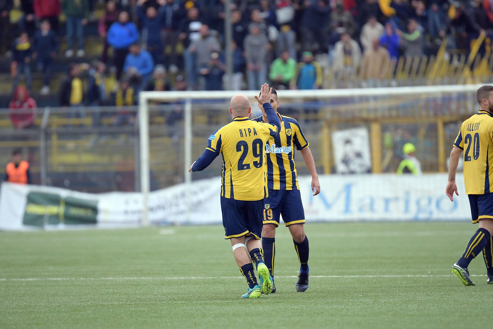 E segna sempre lui! La Casertana vittima preferita di ‘Spider’ Ripa. Doppietta sotto gli occhi di un suo grande estimatore