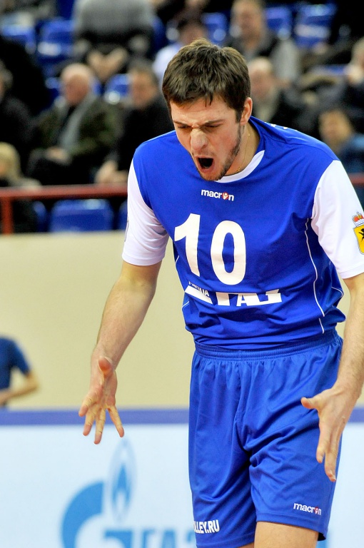 La Sigma Aversa brucia tutti sul tempo: firma lo schiacciatore nazionale bulgaro Simeonov