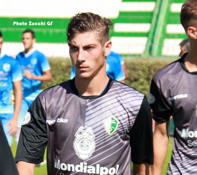 Un prodotto dell’Hermes Casagiove tra i protagonisti della storica promozione in Lega Pro dell’Arzachena