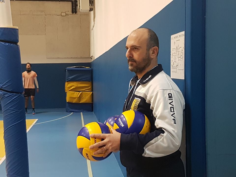 Con la semifinale in pugno coach Scappaticcio chiede altri tre punti alla Romeo Normanna: “Vincere per essere primi nella classifica avulsa”