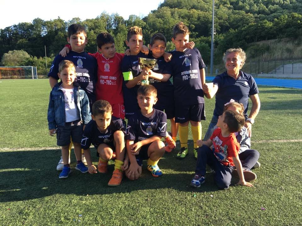 I piccoli amici della Virtus Curti si laureano campioni regionali Opes