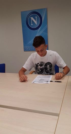 Un talento marcianisano firma col Napoli: per lui inizia la grande avventura azzurra