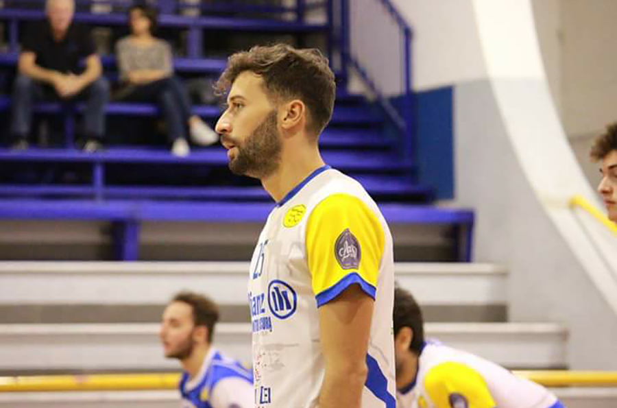 Volley Marcianise senza freni, ecco il nuovo centrale Natale Amato: “Un onore giocare in un club così organizzato. Sarà bello lavorare con coach Calabrese”