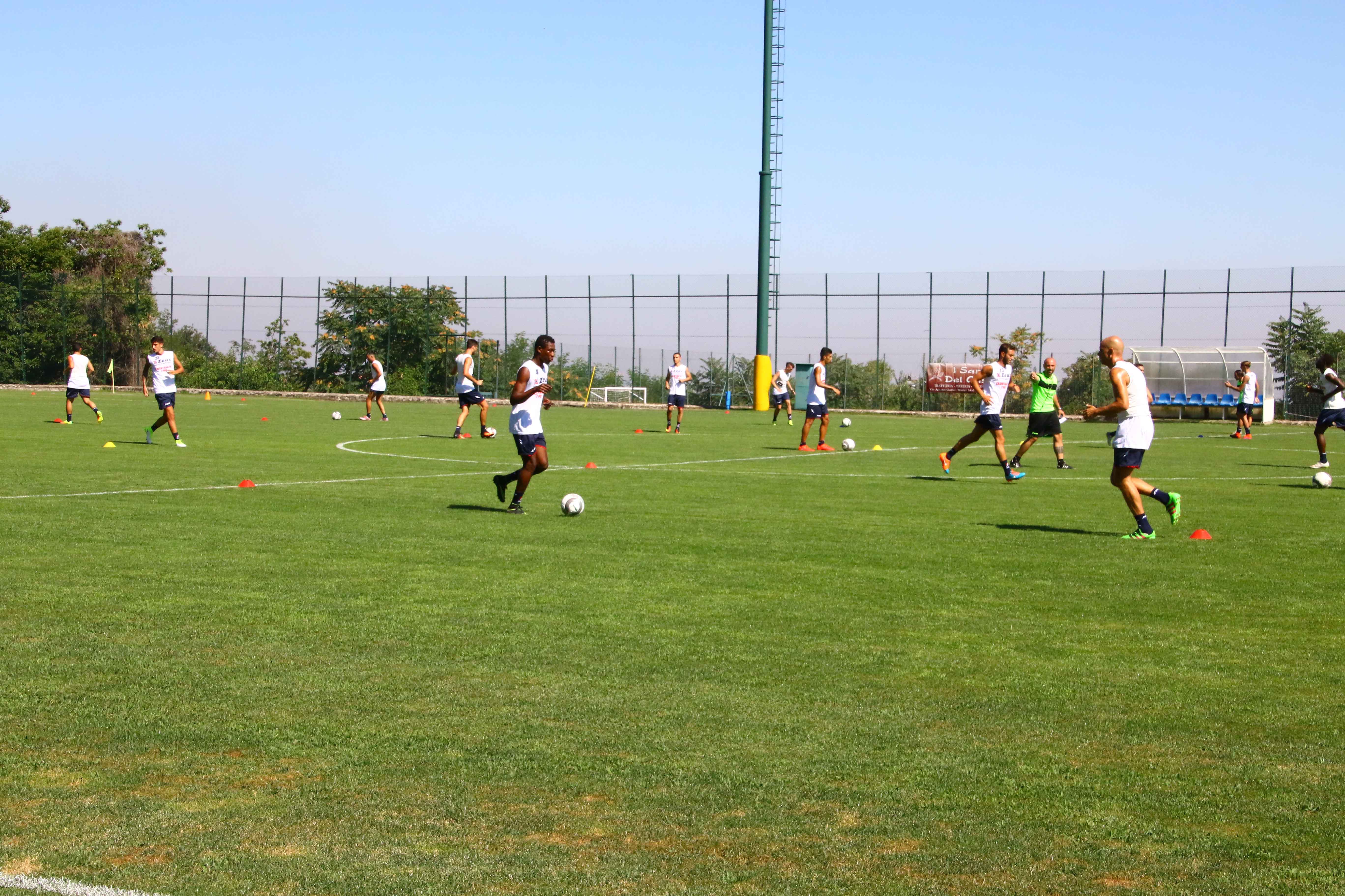 E’ iniziato il ritiro della Casertana: mattinata intensa tra caldo e primi carichi di lavoro