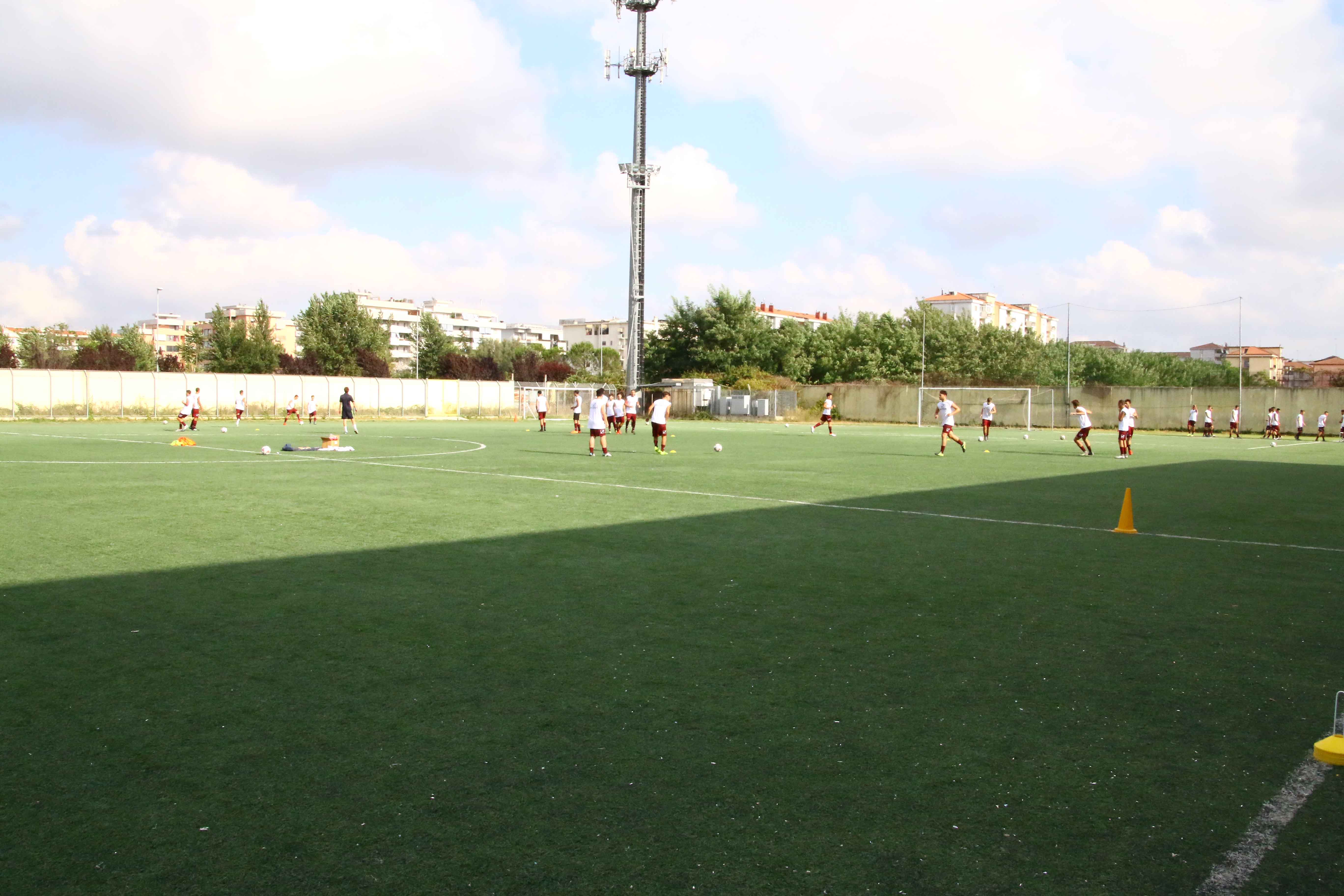 Rinforzo a centrocampo per l’Aversa