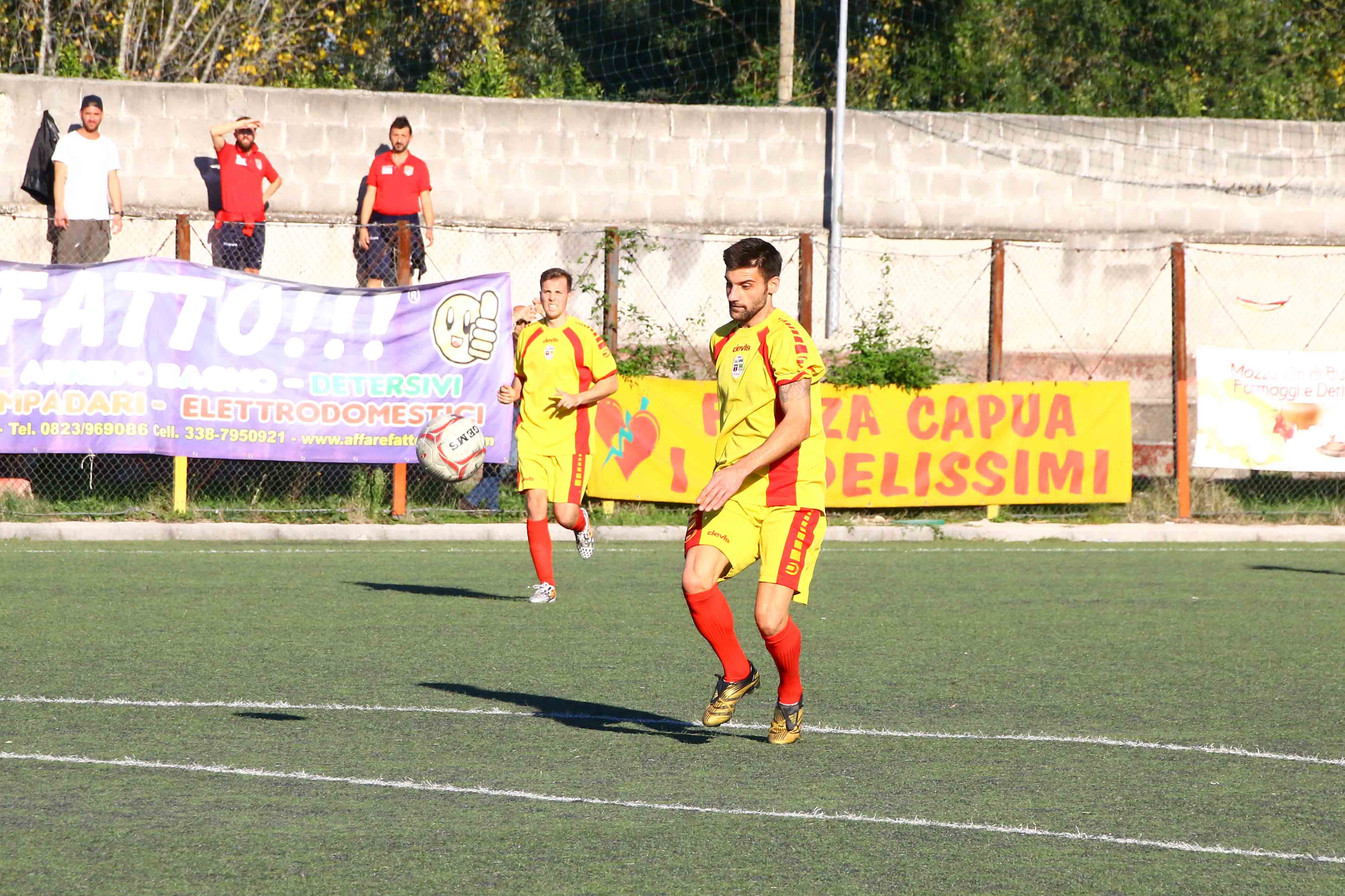 Importante rinforzo in difesa per la Vis Capua che riabbraccia Fabozzi, il dg Aglione: “La sua esperienza ci darà una grossa mano”