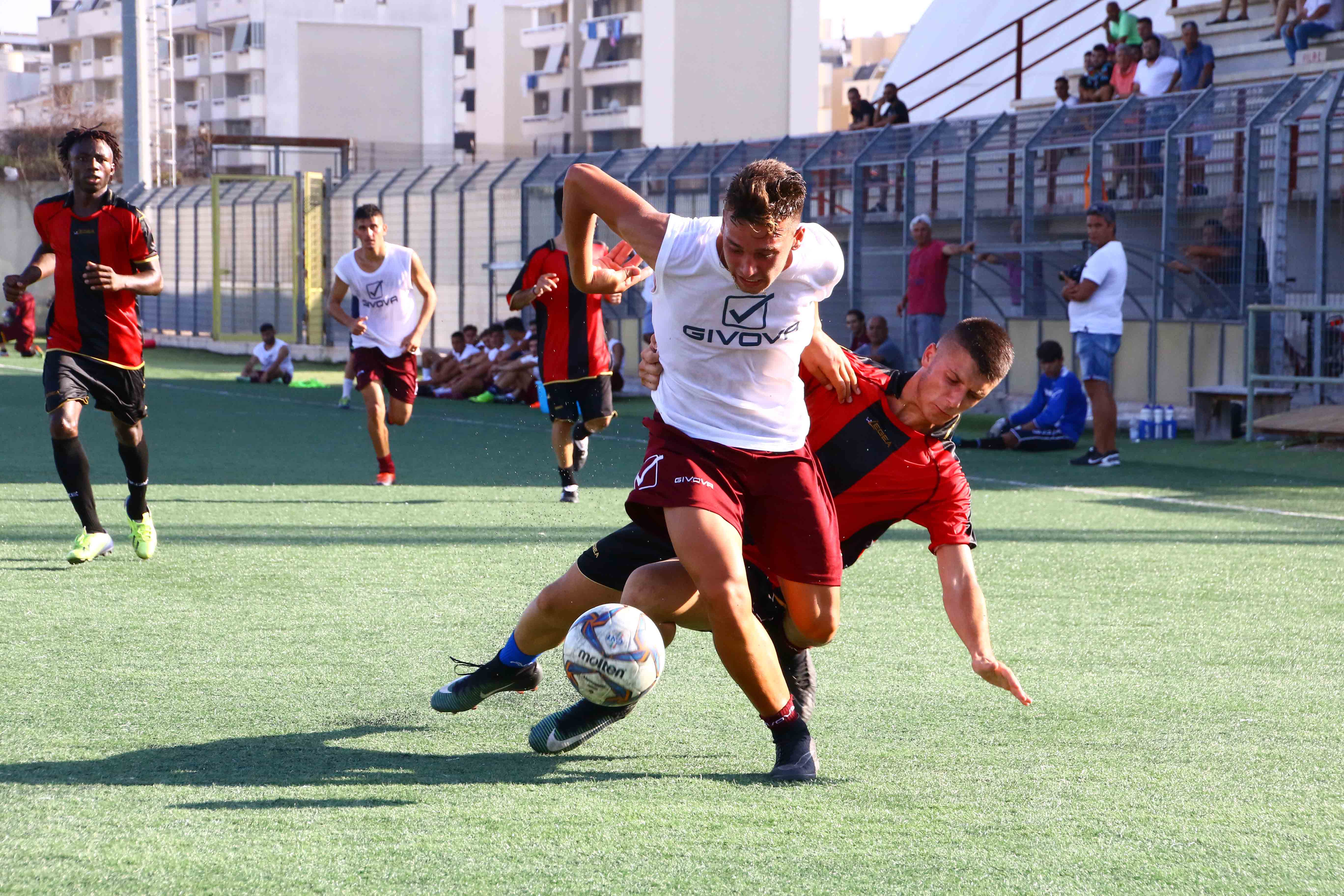Per l’Aversa tre gol in amichevole, mister Caruso: “Bene la fase difensiva ma questa squadra può dare molto di più”