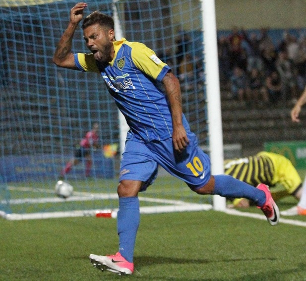 Prima puntata di TARGATO CE. Tavano non perde mai il vizio del goal, Trotta in panca, Ciano sempre spumeggiante