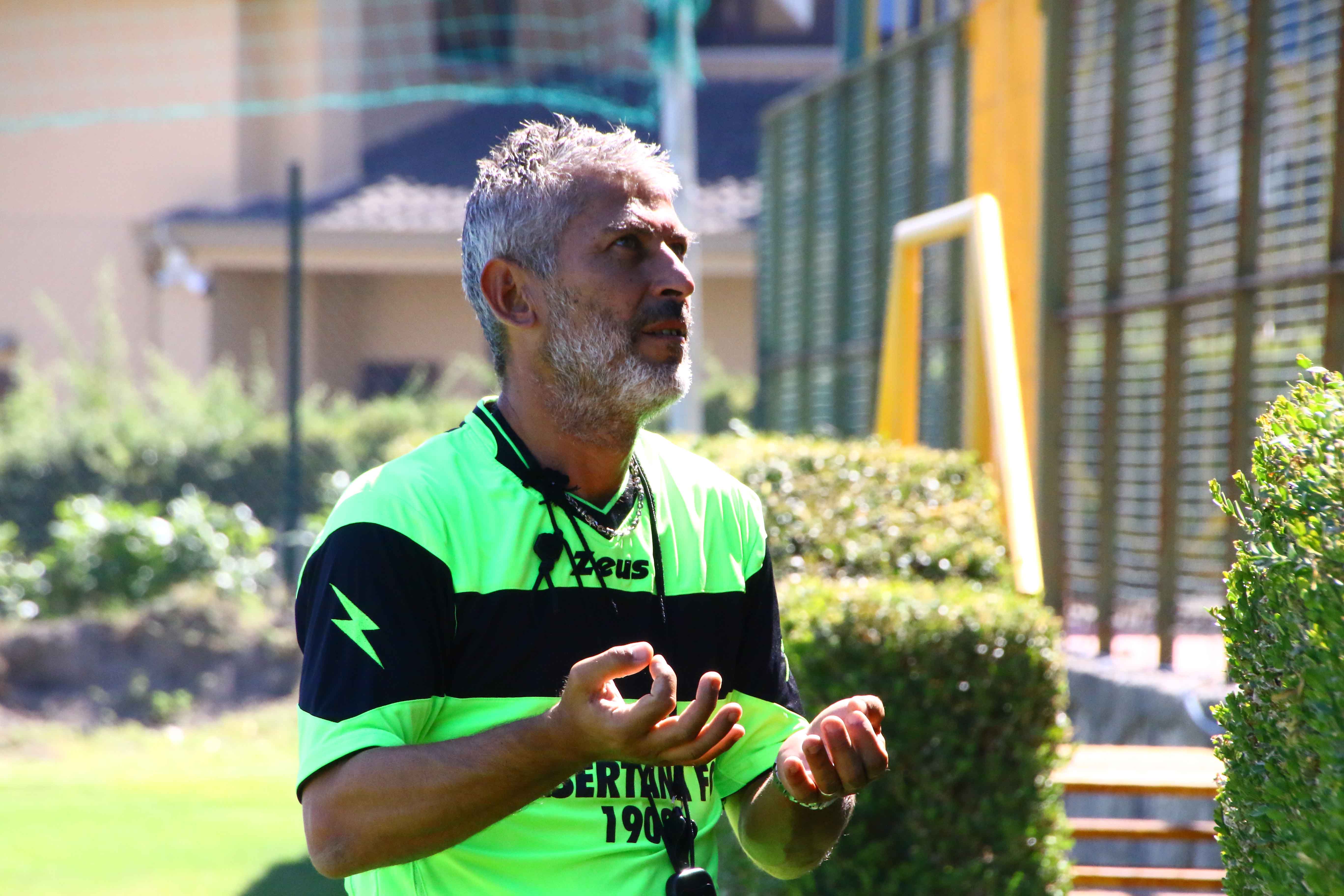 VIDEO – La Casertana cerca il riscatto, Scazzola: “A Trapani sarà dura ma ho fiducia nei ragazzi. La mia posizione? Penso solo a lavorare”