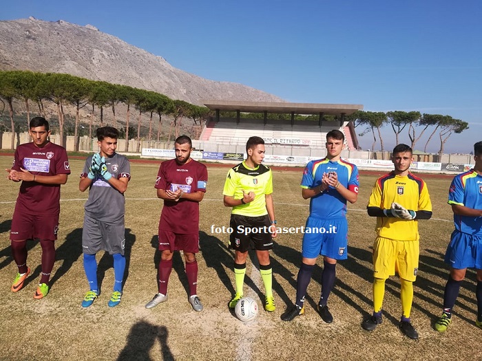Juniores di Mondragone ed Hermes Casagiove in campo (foto SportCasertano.it)