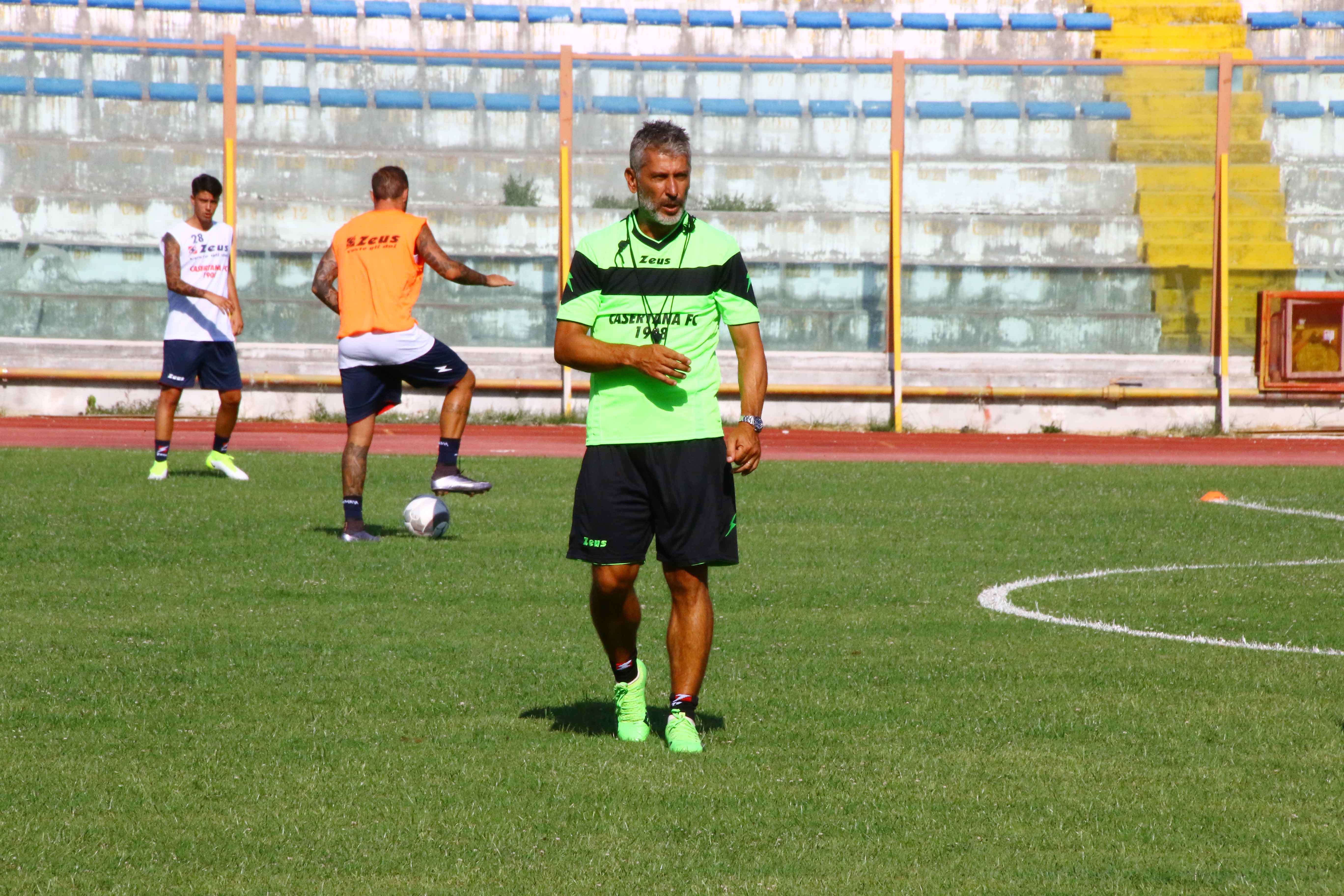 Casertana-Scazzola ora è davvero finita, i rossoblù a caccia del successore