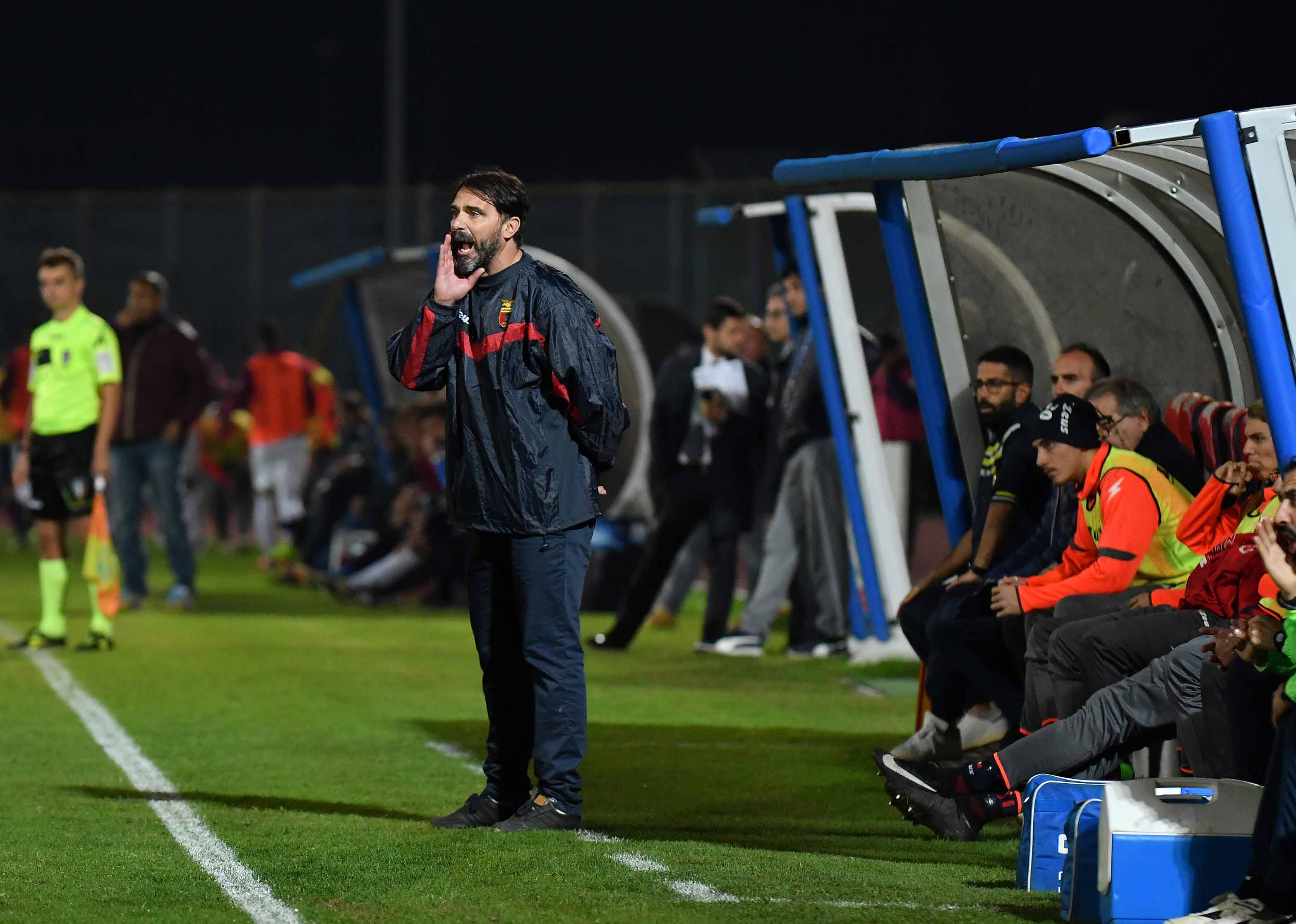 Casertana, col Rende servono i tre punti e D’Angelo ammette: “Ecco come batterli. Fondamentale il rientro di Turchetta”