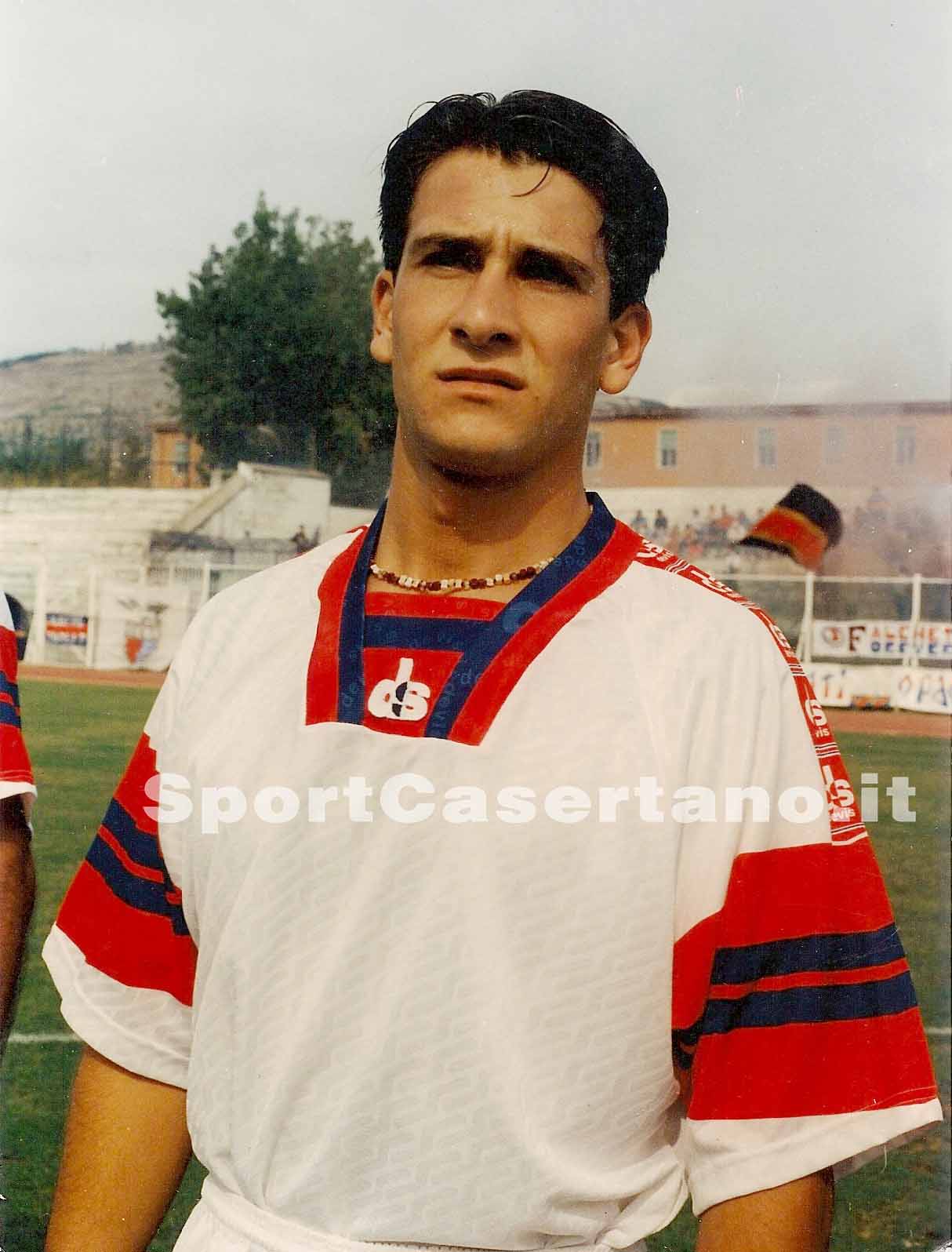 Bum bum Moretti fa sempre la differenza: “Che derby domenica. Avrei chiuso la carriera a Caserta ma un personaggio me lo impedì. Teniamoci stretta questa serie C”