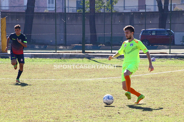 Di Ronza, spinta a sinistra per il Marcianise: “Progetto ambizioso, con un’organizzazione da Pro. Tre reti da terzino? Contento ma far parte della miglior difesa…