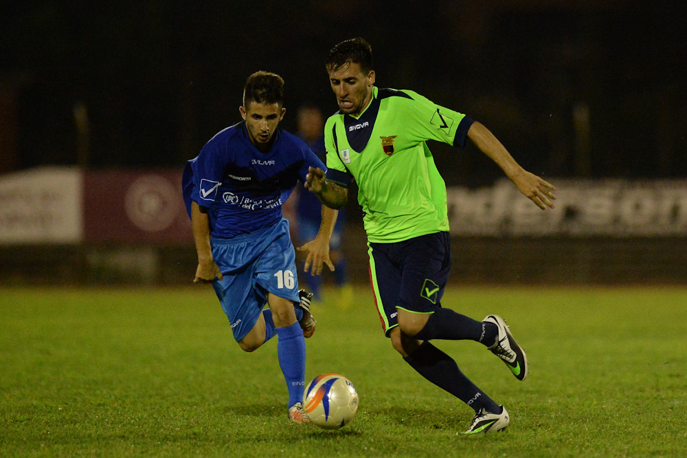 L’ex Casertana Chiavazzo lascia la Trestina e torna in Campania