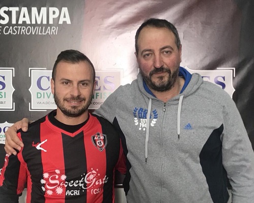 ULTIM’ORA SC. Le sirene dell’Eccellenza calabrese seducono di nuovo un forte regista ex Casertana: termina il legame con l’Aversa Normanna