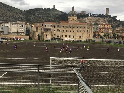 Un'azione di Maddalonese-Casoria