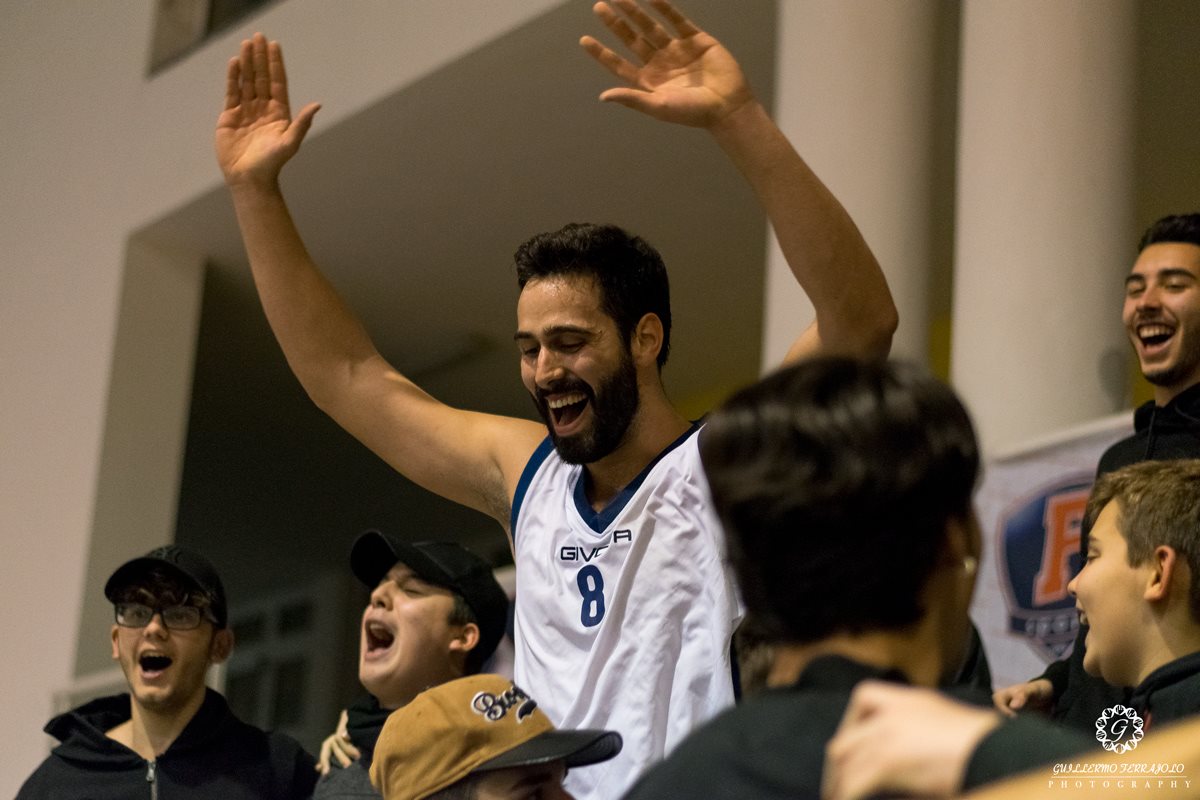 Casertana, è super Alfageme nel derby: spettacolare pari contro la Juve Stabia