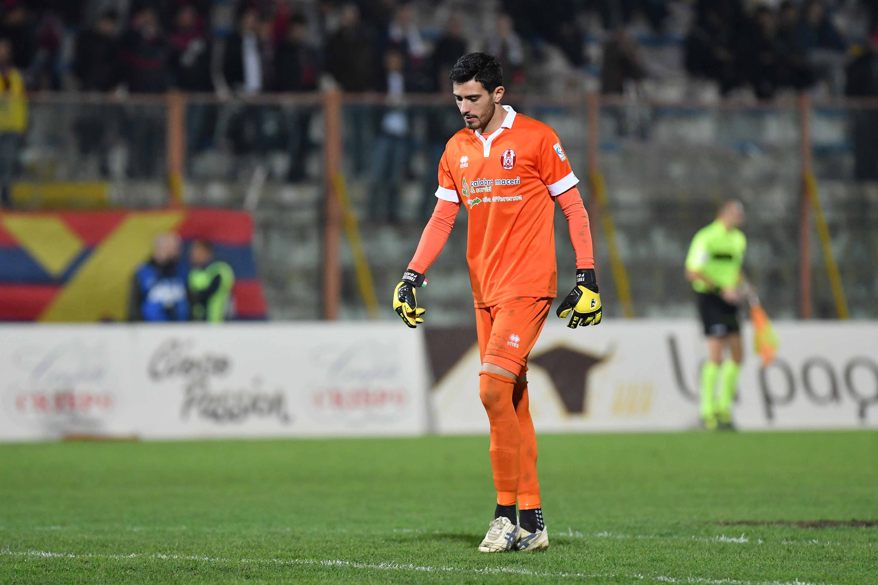 Doppio colpo in entrata per la Casertana che saluta un difensore