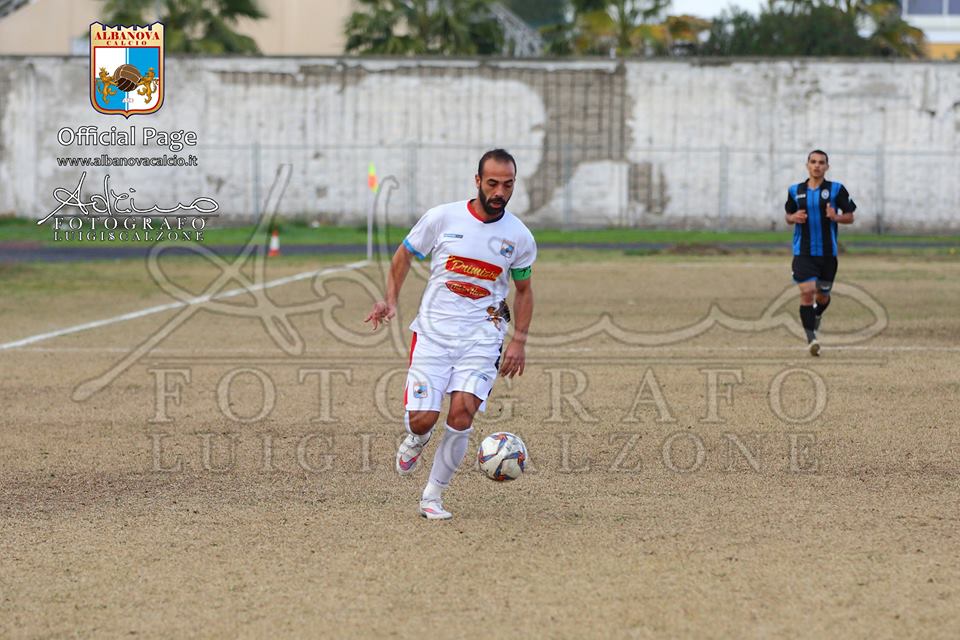 LO SCONTRO DIRETTO. L’insaziabile fame di goal di Nucci per l’Albanova: “Sfida maschia nel fortino della Virtus Goti. Che feeling con Simonetti, questo è il mese decisivo”